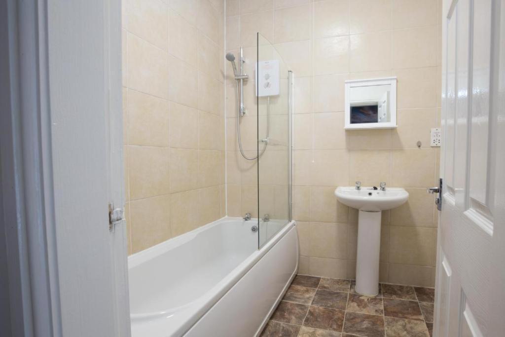 Grosvenor Hotel Регби Экстерьер фото