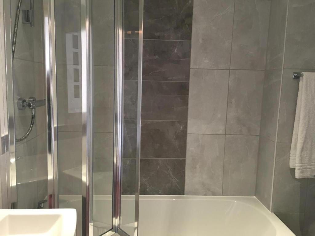 Grosvenor Hotel Регби Экстерьер фото