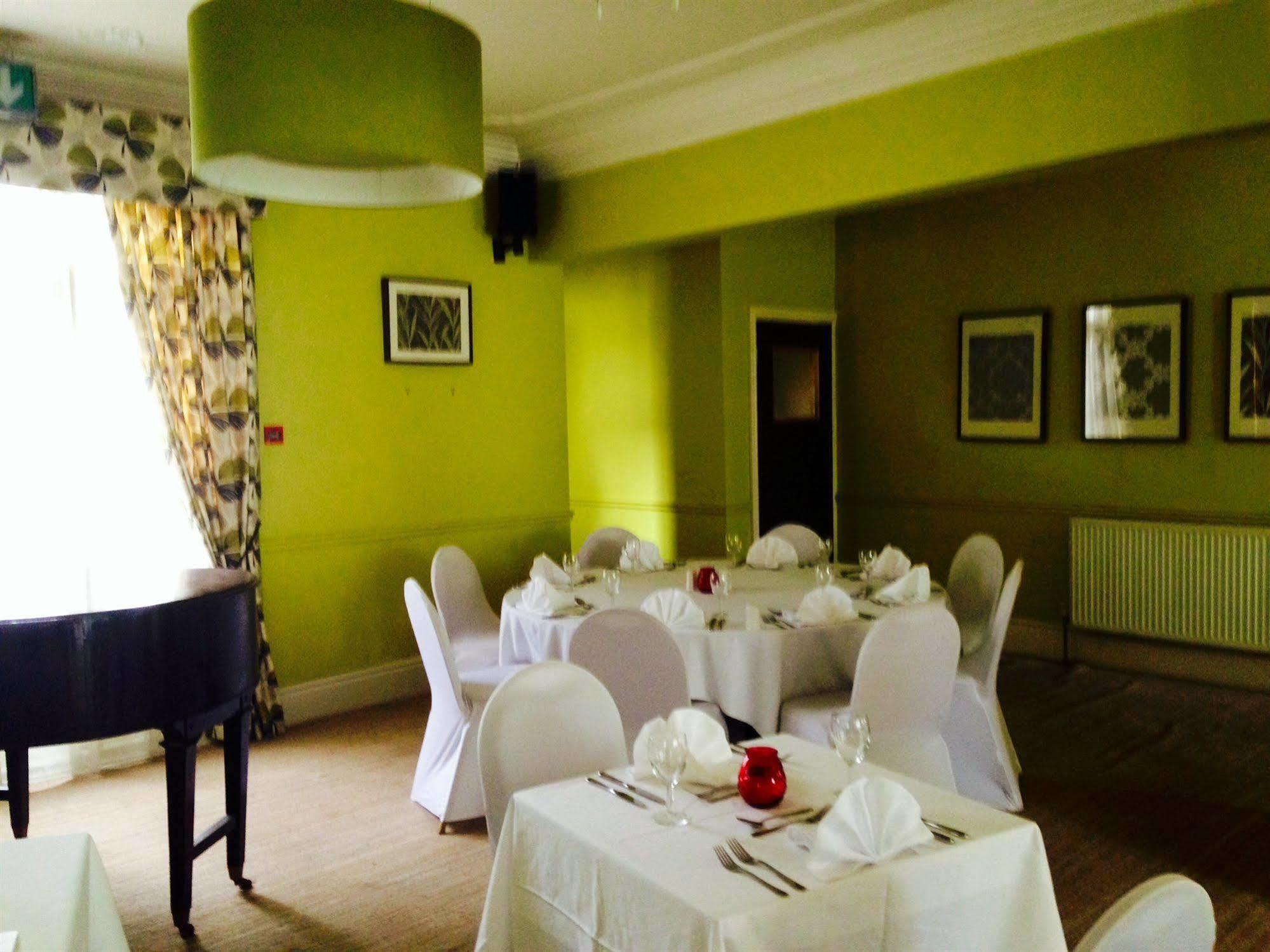 Grosvenor Hotel Регби Экстерьер фото